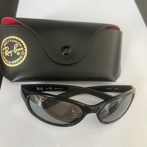 The Ray-Ban Junior RJ9006S , full-rimmed, black-framed ,